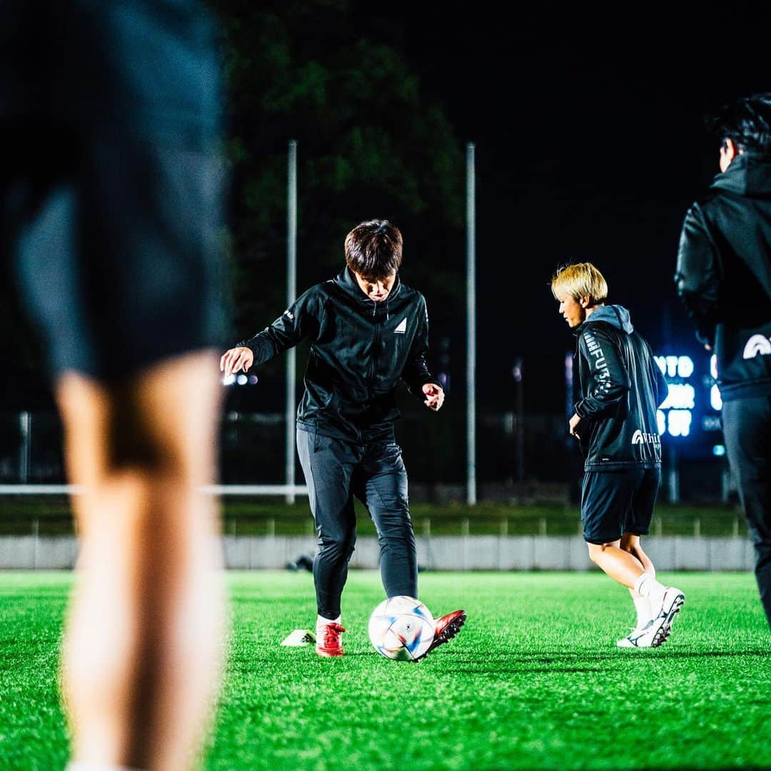 福田健人のインスタグラム：「Let's Warm-up first...🏃‍♂️🔥  📸: @footgrapher / @y__stadium   WE ARE @setagayaunited   #フットボールを拡張しろ」