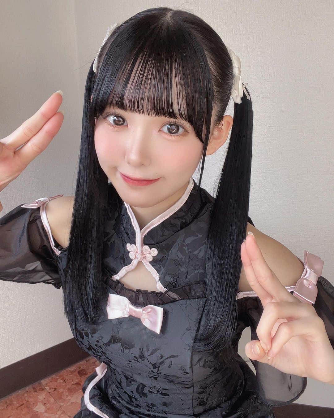 のインスタグラム：「あちょー♡ 。 。 。 #コスプレ #コスプレイヤー #コスプレ女子 #コスプレ写真 #コスプレ撮影 #ハロウィンコスプレ #ハロウィン #チャイナ #チャイナ服 #チャイナドレス #地下アイドル #自撮り #自撮り女子 #自撮り界隈 #量産型 #量産型ヲタク」