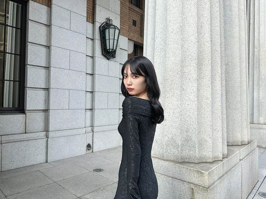 福田一華のインスタグラム：「最近黒いお洋服好き〜🩶」