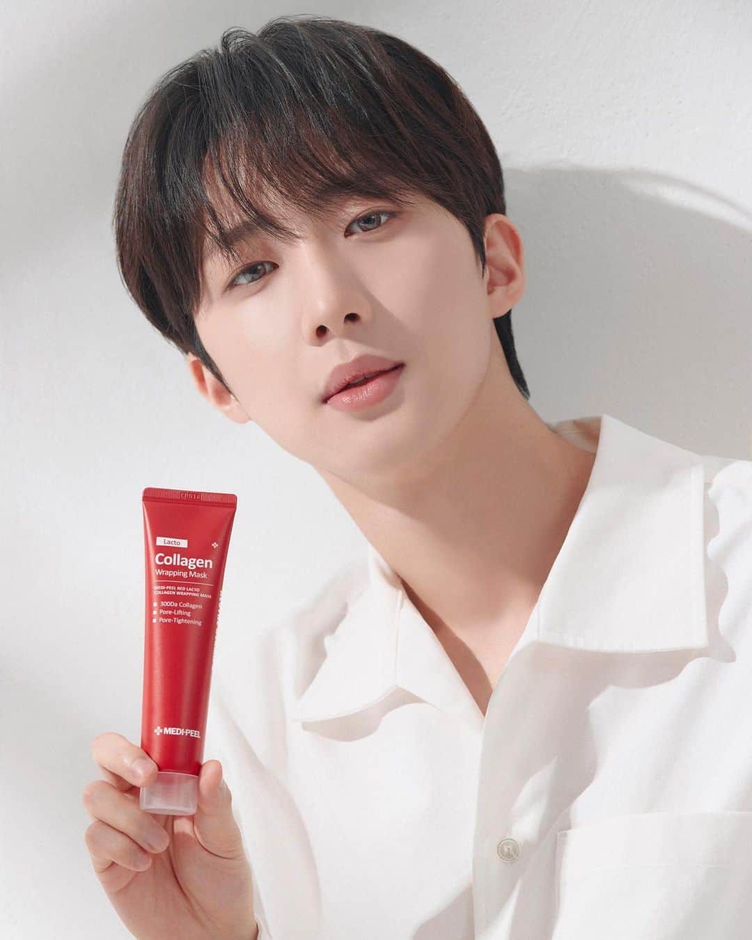 PENTAGONさんのインスタグラム写真 - (PENTAGONInstagram)「#HUI x #MEDIPEEL  #펜타곤 #PENTAGON #후이 @medipeel.official」10月30日 20時10分 - cube_ptg