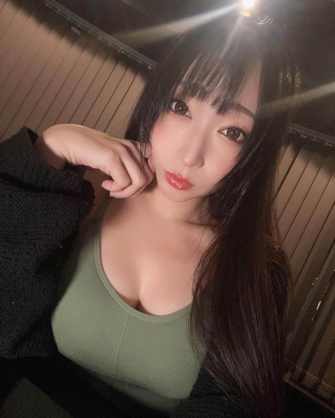 のインスタグラム：「・ ラウンジ蓮実クレア、BAR蓮実クレアB 20時からオープンしてます！ 今夜はママ、ゆん、ララの3人でお待ちしてます！」