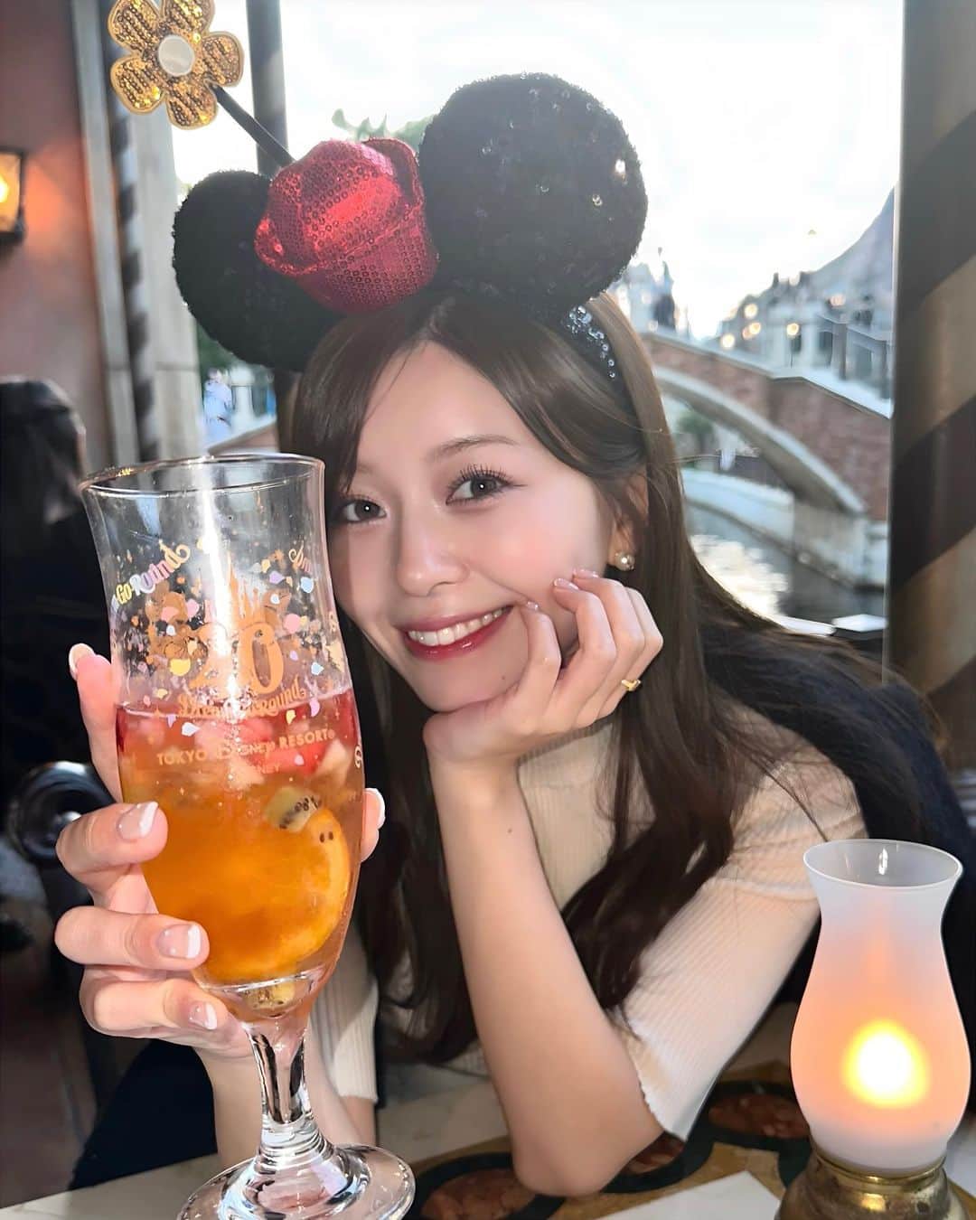石崎日梨のインスタグラム：「⁡ 10年来の友人たちがたくさん撮ってくれた🫠♩ 昨日のリールも📷✨」