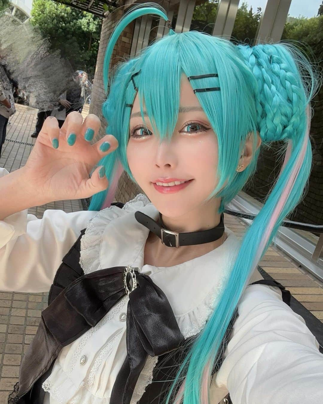 倉坂くるるのインスタグラム：「サブカルチャーミクさん🤍  #初音ミク #コスプレ #コスプレイヤー #cosplay #cosplayer #cosplaygirl #japanesegirl  #角色扮演 #自撮り女子 #costume #coser」