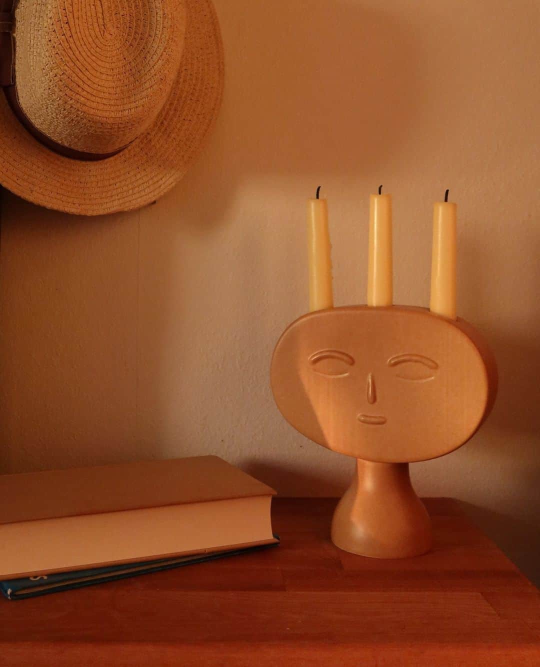 Artekのインスタグラム：「The Lucia Candleholder celebrates Lucia, the light bringer, and serves as a reminder that even a small light can drive away the darkness. Fill your home with light with our Lucia Candleholder and her smaller companion, Lucius. ⁠ ⁠ Learn more about the Lucia Candleholder in the link in bio.」