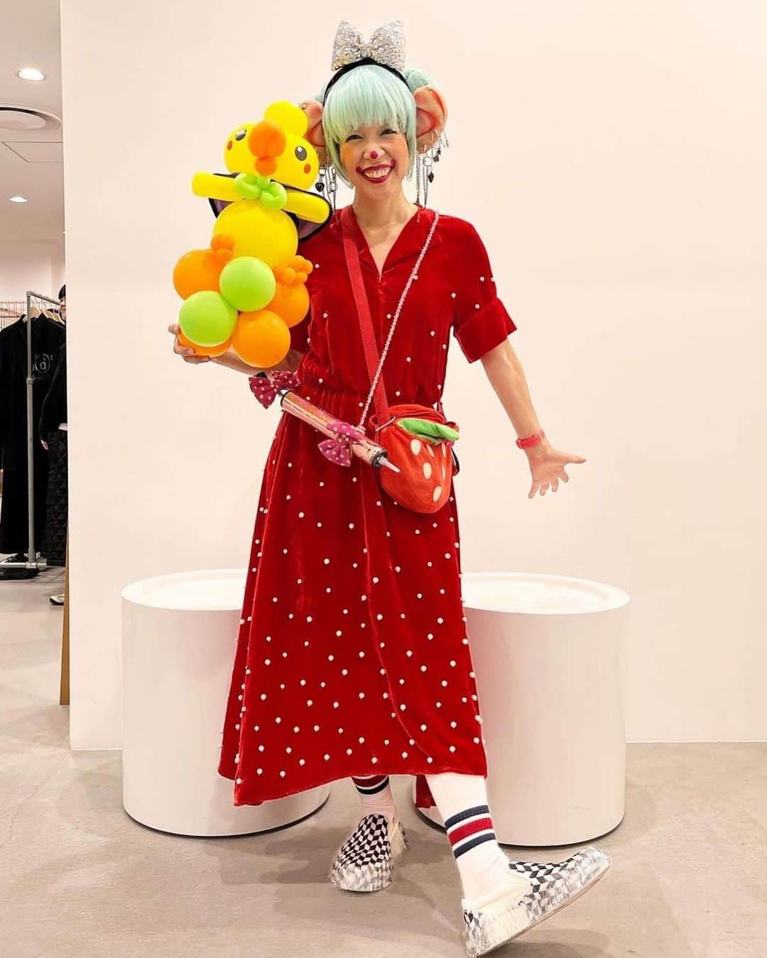 ダブレットさんのインスタグラム写真 - (ダブレットInstagram)「DOVER STREET MARKET GINZA「OPEN HOUSE」 Thanks for wonderful opportunity @doverstreetmarketginza !  Casting & Produce  @volo_tokyo  @k_kuroyanagi @rikarin0526 @_hanji.v @__kuroyanagi__ @mne.jp   Supported by @tfc__tokyo  Special thanks @kaoru_imajo @takayuki_ishibe   Thank you PERFORMERS. Dancer @rihito_ttm @tecchysouthgate @abeyan01 @ricky_magma @taka_concord  Doll Performer @fuka_land  Balloon Performer @catherine.love.balloon  Actor @tanakariku_  Contortion Performer @matsu_yk225   Thank you Stylist @nono1016  Actor Make @nobu5001 Actor Hair @guchiii.hm  Thank you team @6_seis__ @ismnmsi @beyan_official @_gi___no_ @imai_piro @yukihiro_murooka   📷 @wataru__fukaya」10月30日 21時00分 - __doublet__