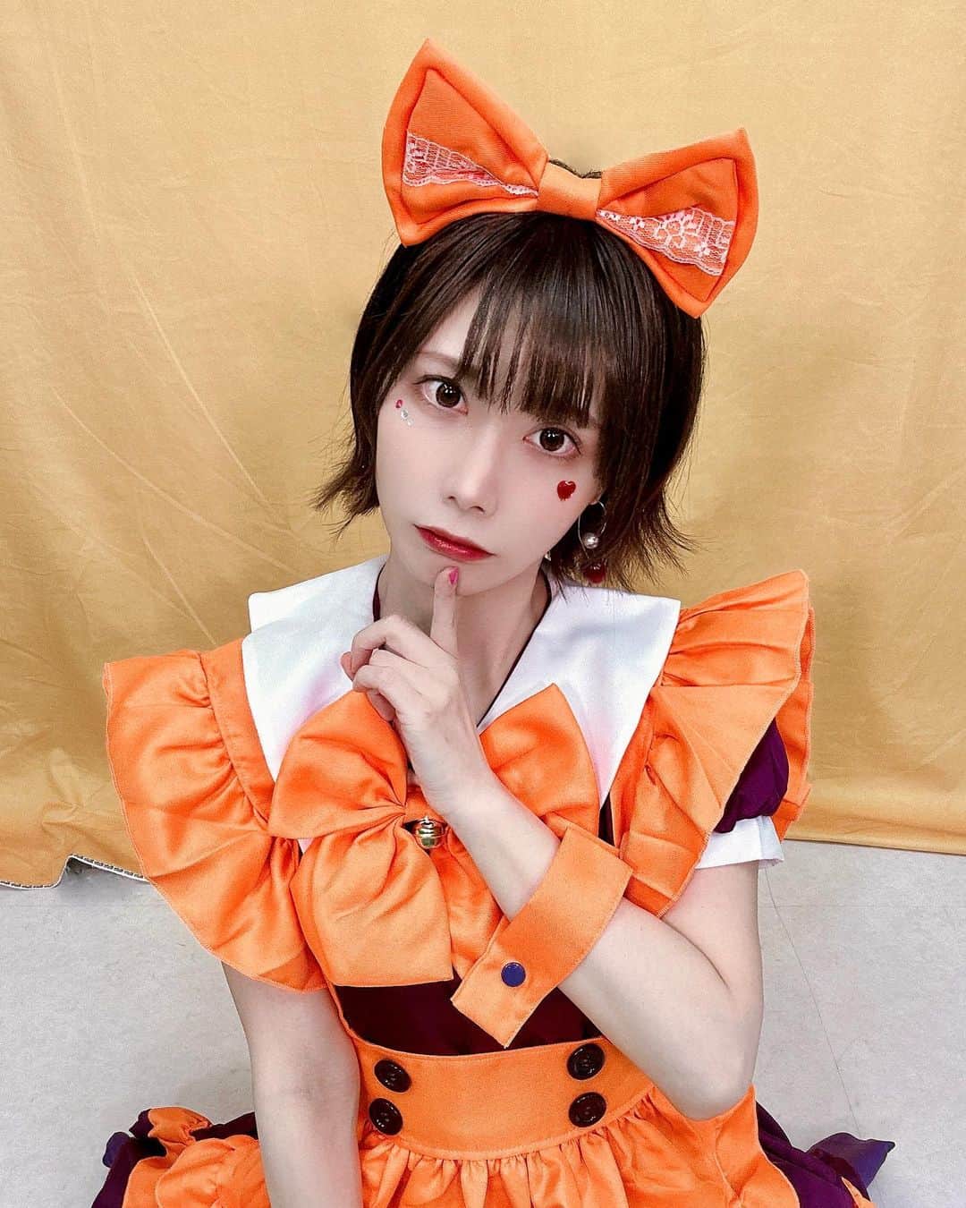 愛川こずえのインスタグラム：「#halloween 🎃💜」