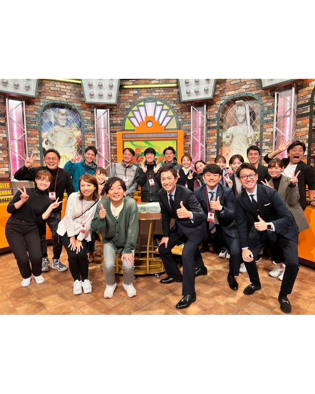 杉原凜さんのインスタグラム写真 - (杉原凜Instagram)「第41回全日本大学女子駅伝🎽 今年も携わることができてとても幸せでした☺️ 選手、監督、関係者の皆さま、ありがとうございました！ 仙台大好きです。  ①第2中継所からの景色🏃‍♀️ ②実況のサポートをしてくれた北脇アナ(たくさん助けてもらいました🥹) ③大好きなミヤギテレビと日本テレビのアナウンサー陣🫶」10月30日 21時32分 - sugihara_rin