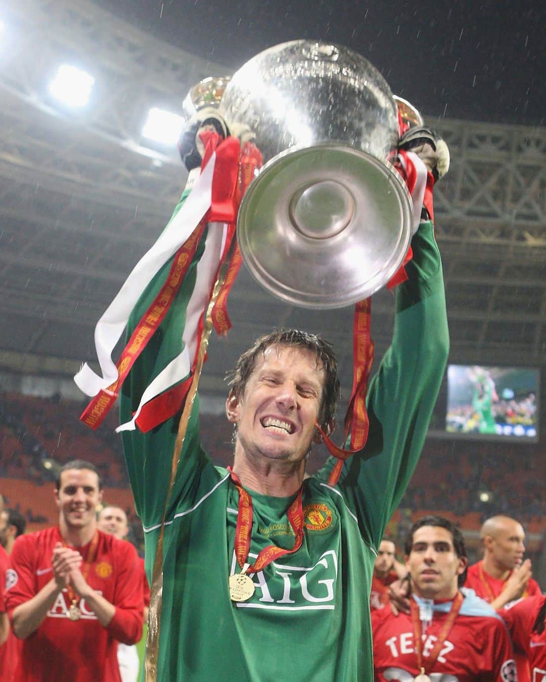UEFAチャンピオンズリーグのインスタグラム：「Van der Sar ❤️  #UCL」