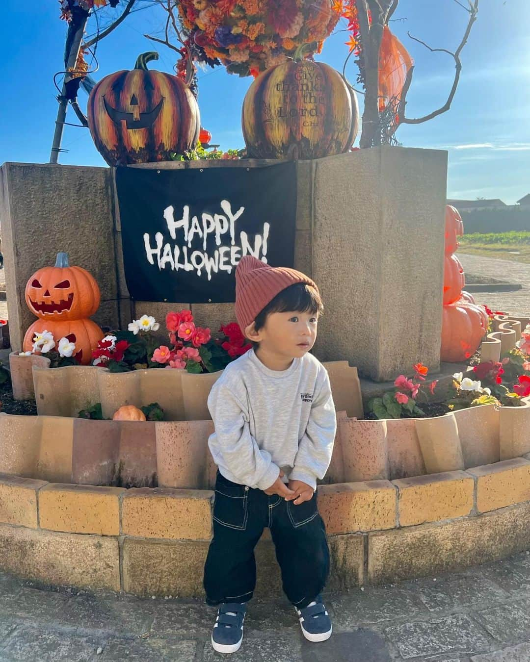 Ayaさんのインスタグラム写真 - (AyaInstagram)「happyhalloween🎃👦🏻👦🏼🧡 今日の息子コーデ🏷  #ハロウィン#ソレイユの丘#息子コーデ#兄弟#男の子 #兄弟コーデ#1歳男の子#4歳男の子 #男の子ママ #3歳差兄弟#キッズコーデ#ベビーコーデ」10月30日 22時17分 - aya__fit