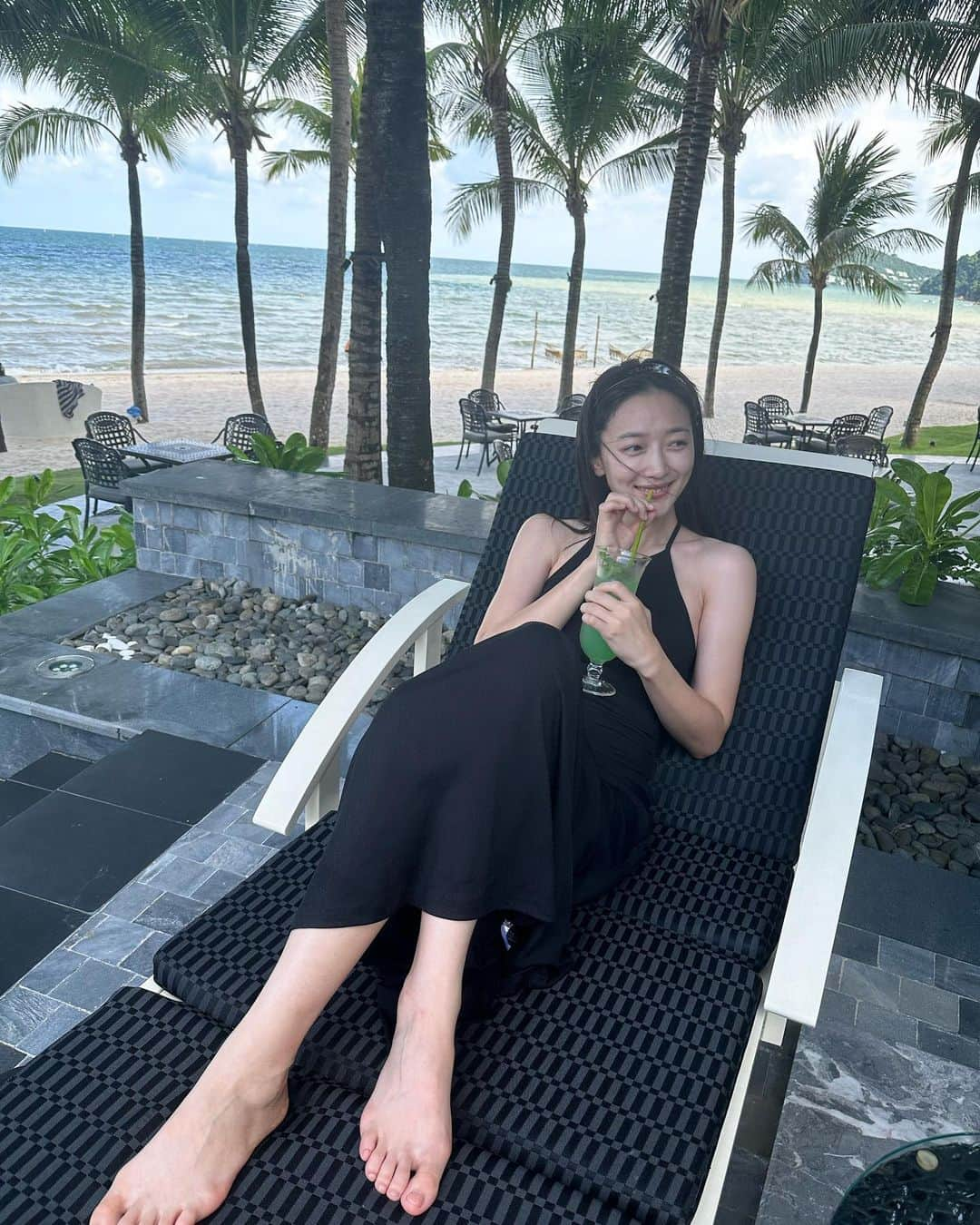 ピョ・イェジンさんのインスタグラム写真 - (ピョ・イェジンInstagram)「🌴🍸👗👙🩴💋🐠🏊🏻‍♂️🌞🥰」10月30日 22時24分 - yjiinp