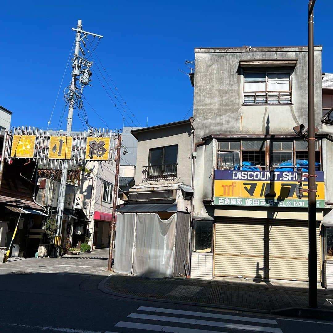 能町みね子さんのインスタグラム写真 - (能町みね子Instagram)「飯田の看板百景 「賃餅」って知らない」10月30日 22時33分 - nmcmnc