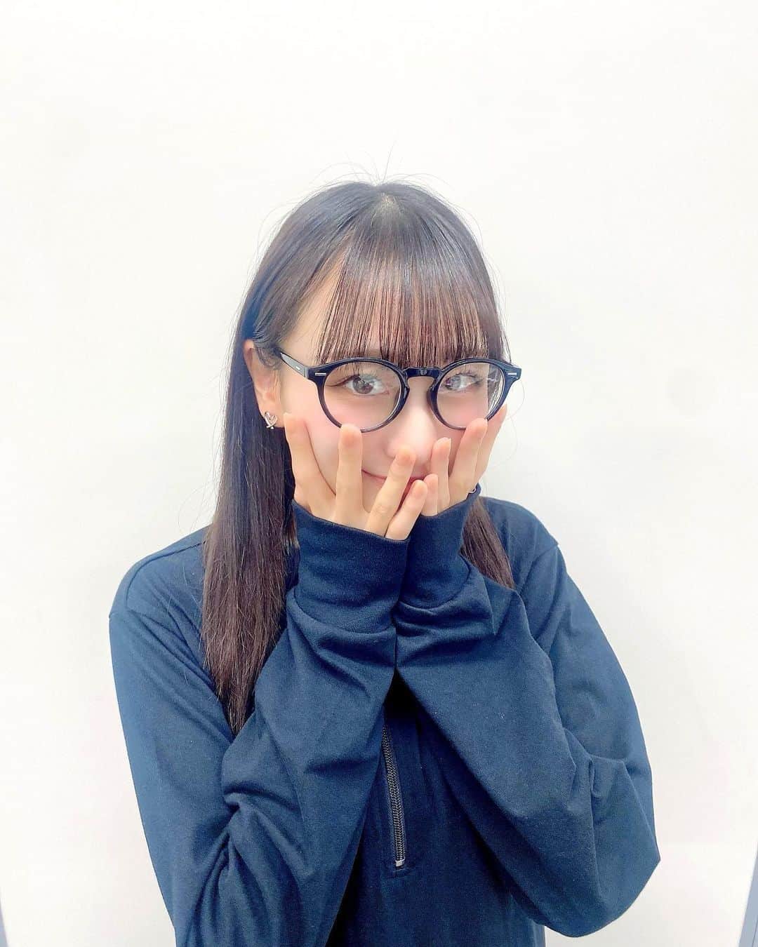 瀧脇笙古さんのインスタグラム写真 - (瀧脇笙古Instagram)「👓めがねちゃん👓 ⁡ ⁡ ⁡ 対面お話し会の時のです！ ⁡ #milkfed ワンピ かわいいです！ ⁡ ⁡ ⁡ #イコラブ」10月30日 22時50分 - takiwaki_shoko_