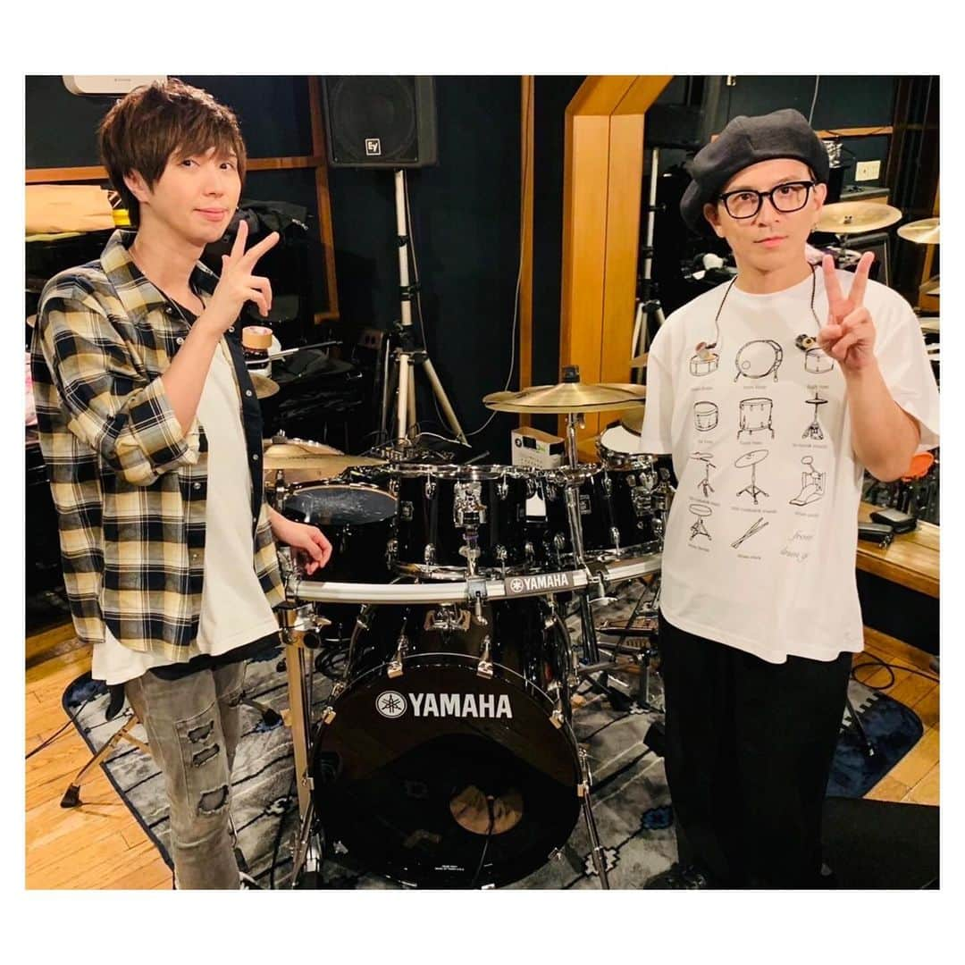 佐藤ケンケンさんのインスタグラム写真 - (佐藤ケンケンInstagram)「【DRUM☆GODSセミナーvol.13,5 〜リベンジ！！〜】  ありがとうございました。 楽しくリベンジできました。  また篤人くんと一緒にやれたら嬉しいです。 ・ ・ ・ ・ ・ ・ #sonordrums #vaterdrumsticks #小出シンバル #EvansDrumHeads #JerryHarveyAudio #ZoomCreator #YAMAHA #篤人 #ドラムセミナー #ドラム #drums #佐藤ケンケン」10月30日 22時50分 - pla_kenken