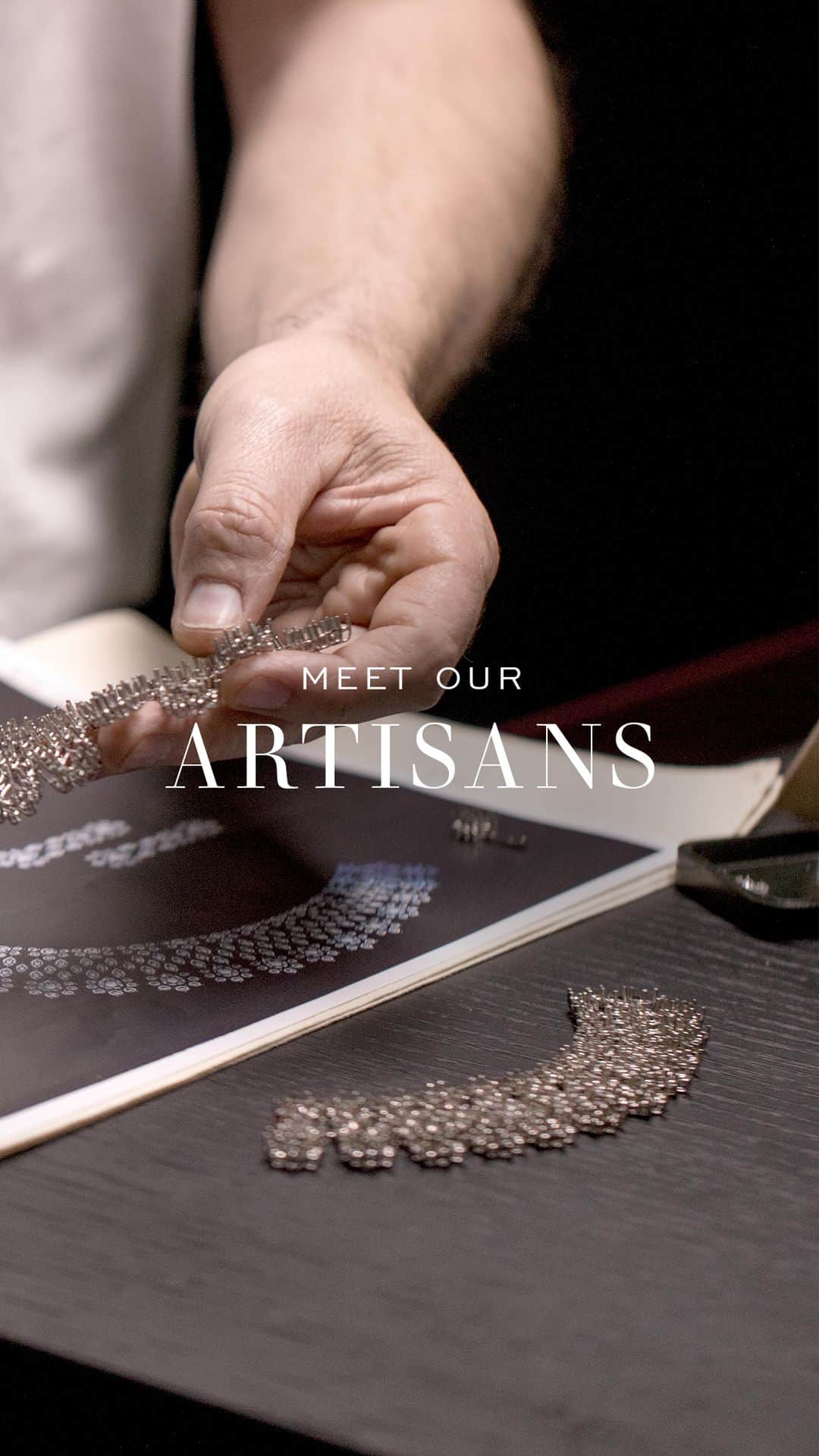 ショパールのインスタグラム：「From expertise to emotion.  Carlos, our Master Gem-Setter, knows intimately that every gemstone is different. To set them for a lifetime, only precision can lead to perfection. #Chopard #ArtisansOfChopard #ChopardCraftsmanship #ChopardDiamonds #SwissMade #HighJewellery」