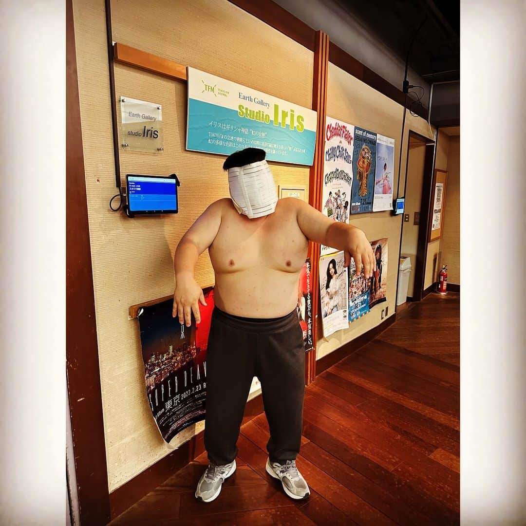 有吉弘行のインスタグラム：「関のミイラ。 明日はこれで六本木に行きます！」