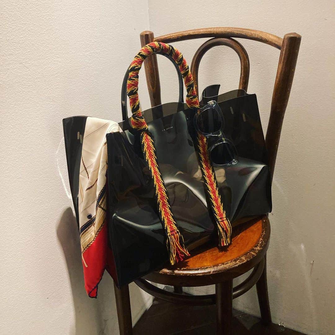 君嶋麻耶のインスタグラム：「@j.b.attire_official   カスタム中  #fashion #mensfashion #bag #birkin」