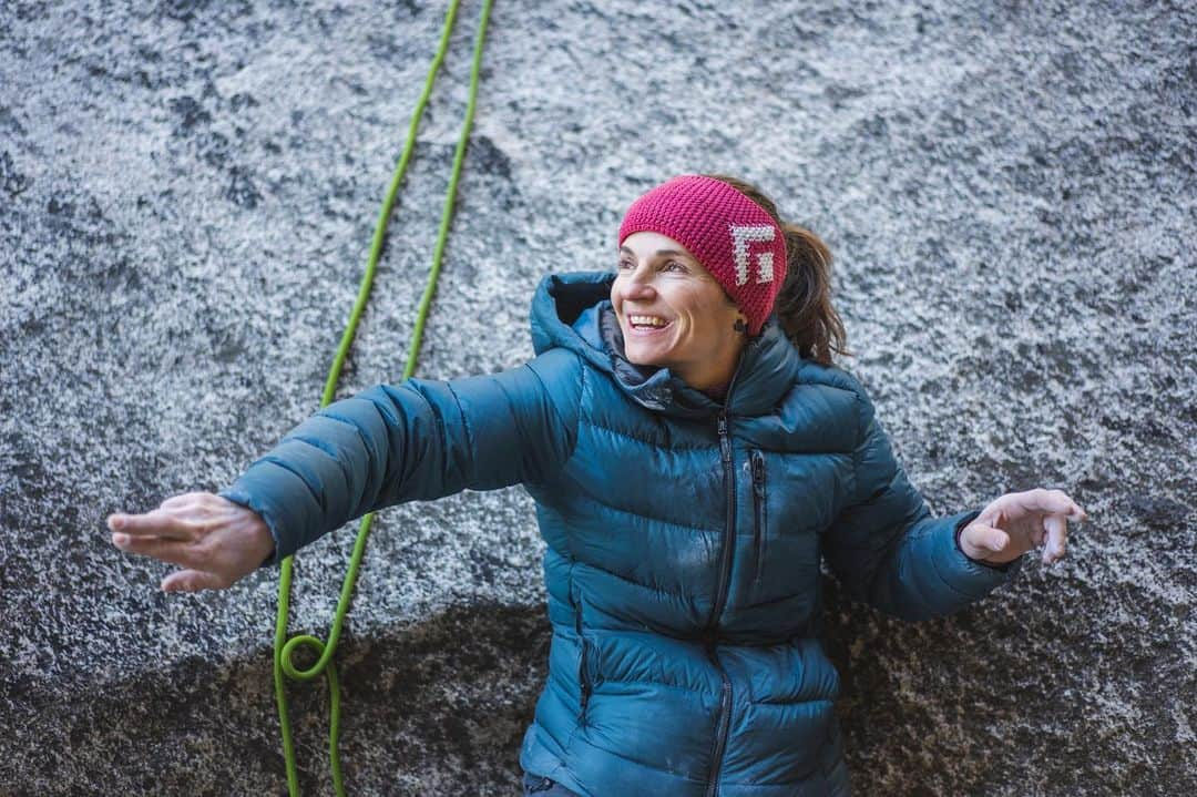 バーバラ・ザンガールさんのインスタグラム写真 - (バーバラ・ザンガールInstagram)「BD athlete @babsizangerl sends Meltdown (5.14c/8c+) ✅ claiming the fourth ascent since @bethrodden established the route 15 years ago! Babsi is the first woman to repeat the iconic testpiece.  “I am so happy that I finally sent this route!! Such an amazing line. I think it was the hardest trad line I have done so far. It felt hard for the grade.   For me, it was a real mental battle. I had to reduce my gear to a minimum to save some power, because to get through the crux was always a low percentage. It was not even close to 50/50 that my foot stuck on the tiny mini-edge. My foot slipped so many times. When I got past this hard sequence today I knew that it was my chance; I had to keep it together. But it is still not over there. The upper part of the route was still very hard, and very tricky to place the final micro-nut. I almost fell off on the last two hard moves.  Such an iconic line and big thanks to Beth Rodden for the inspiration, you are a legend!”  📸: @neilson.ben」10月30日 23時57分 - babsizangerl