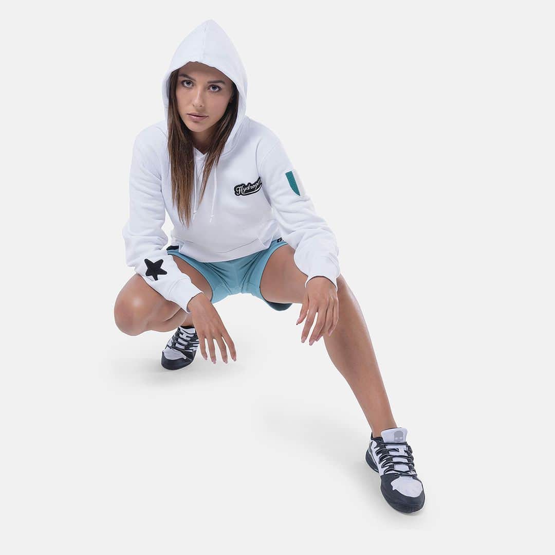 ハイドロゲンのインスタグラム：「Unleash your inner cozy rebel with our versatile unisex hoodies! 🔥Comfort meets style in every stitch.😎  shop at hydrogen.it | link in bio  #hydrogen_official #luxurysportswear #fwhoodie #unisextrend」