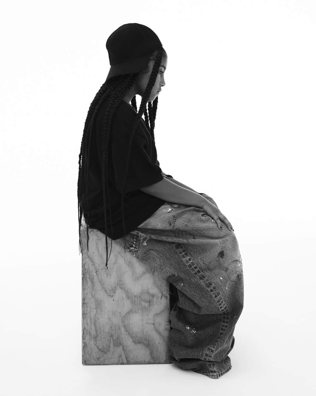 キム・カーダシアンさんのインスタグラム写真 - (キム・カーダシアンInstagram)「NORTH FOR I-D  Photography @willyvanderperre Editor-in-Chief + Fashion @alastairmckimm」10月31日 23時00分 - kimkardashian
