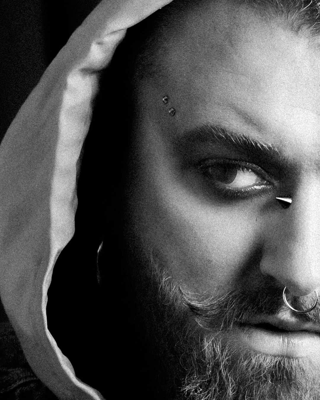 サム・スミスのインスタグラム：「HORNY」