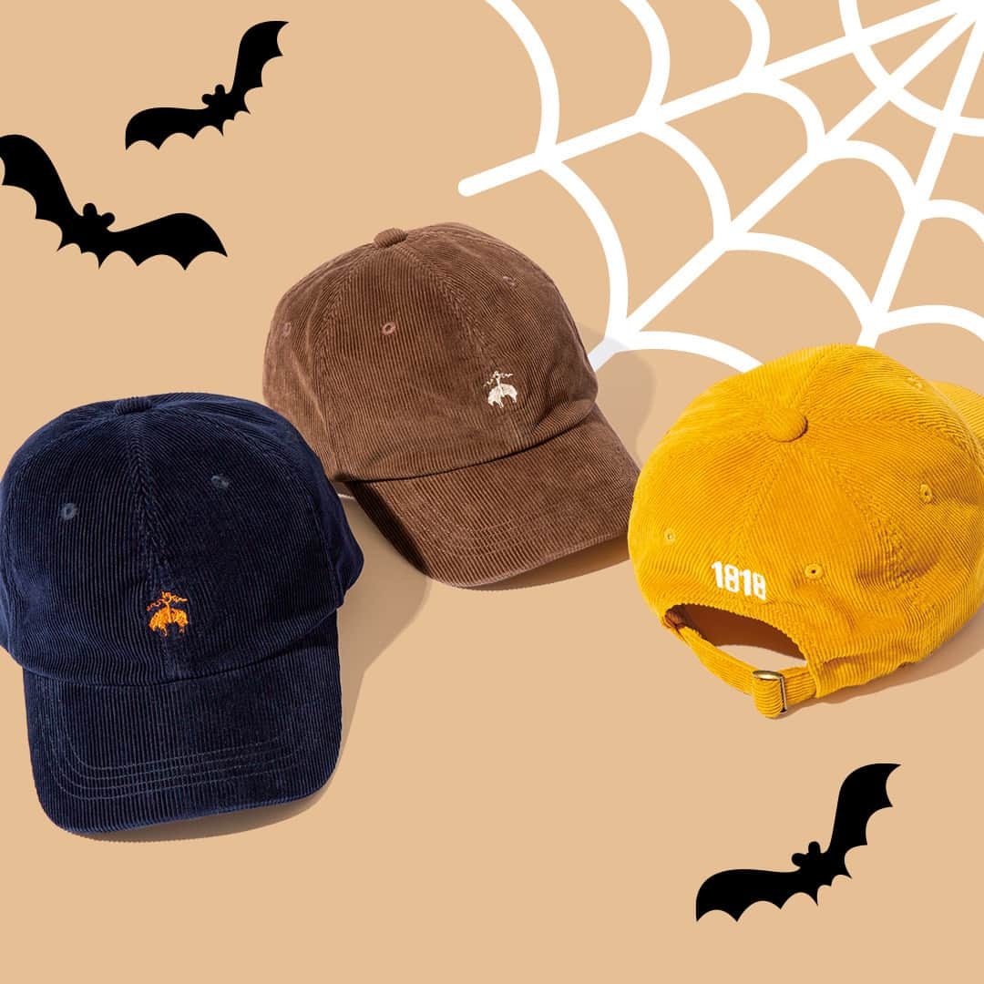 ブルックス ブラザーズのインスタグラム：「Happy Halloween from Brooks Brothers! ベースボールキャップで、ハロウィンカラーを取り入れて🎃  #BrooksBrothers #ブルックスブラザーズ #Halloween #HappyHalloween #ハロウィン」