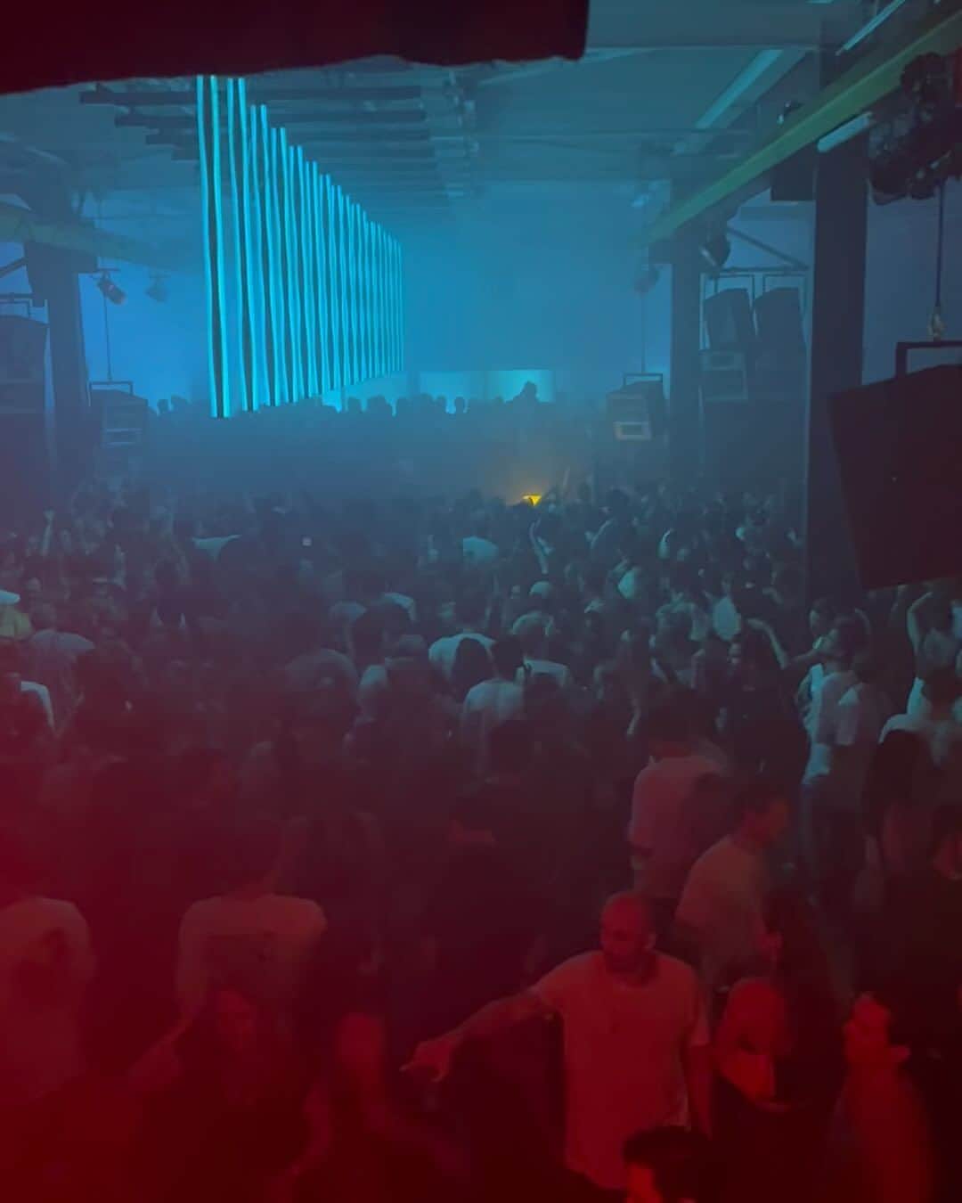 のインスタグラム：「Rush hour& Rainbow Disco Club、at ADE, So awesome party 🌞　#rainbowdiscoclub #rushhour #ADE」