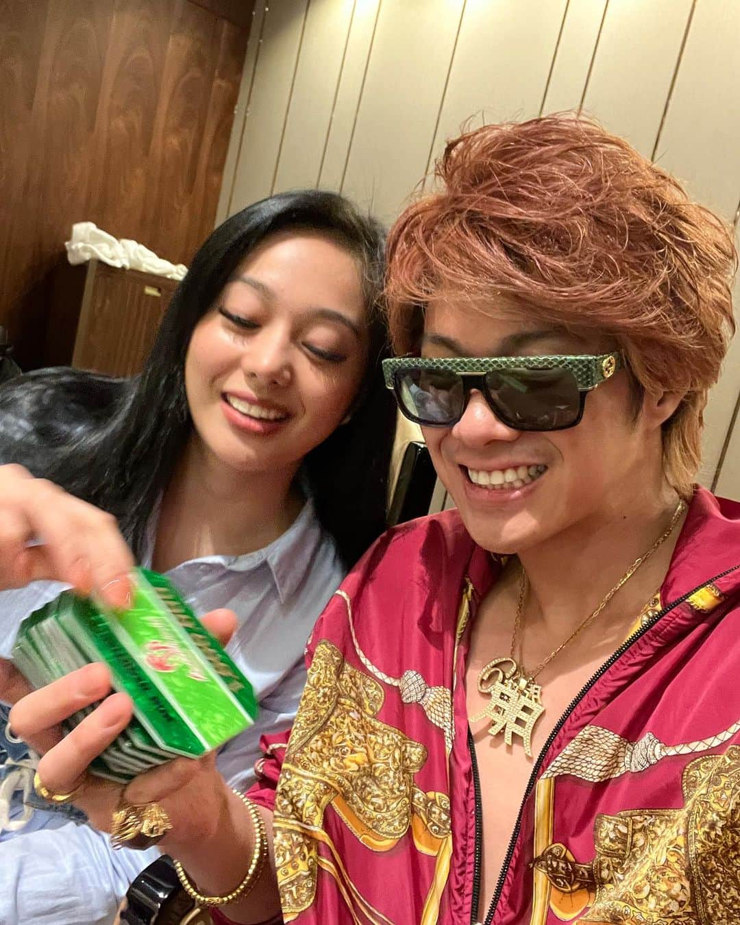 TOMOROさんのインスタグラム写真 - (TOMOROInstagram)「Casino is make money for me😎💰👍🔥✨  I'm with @avamendezofficial in Manila🇵🇭💕She is queen god of win cuz I've big won💰💰💰💰💰💰💰💰💰💰💰💰💰👍👍👍👍👍👍👍🔥🔥🔥🔥🔥✨✨✨✨✨✨✨  #makemoney #casino #カジノ #博徒 #シーシャ王子」10月31日 2時41分 - tomoro_king6666