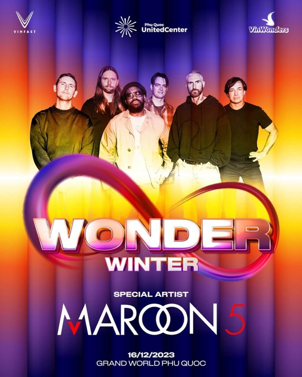 Maroon 5のインスタグラム：「First time in Vietnam! We look forward to seeing you in Phu Quoc on Dec. 16th! #8Wonder  Pre-sale: Nov. 2, 8PM local time.  www.8thwonder.vn」