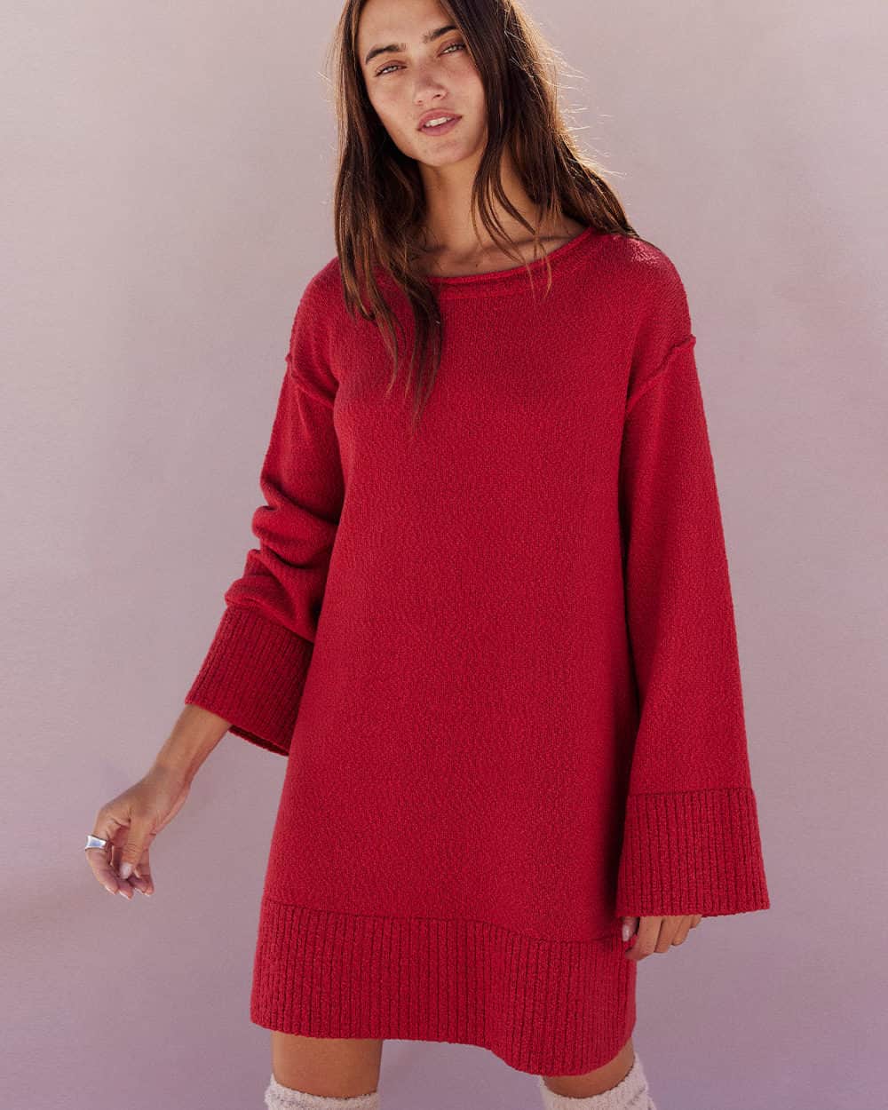 freepeopleさんのインスタグラム写真 - (freepeopleInstagram)「This color >>> Link in bio to shop the Melanie Sweater Tunic for only $70.」10月31日 3時21分 - freepeople