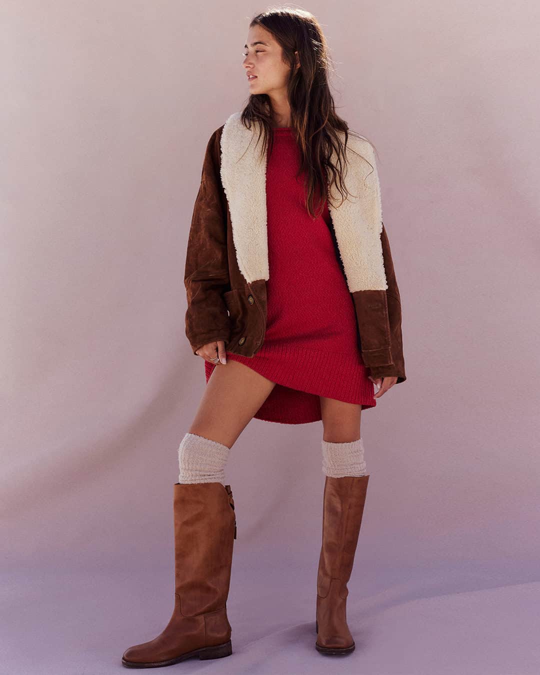freepeopleさんのインスタグラム写真 - (freepeopleInstagram)「This color >>> Link in bio to shop the Melanie Sweater Tunic for only $70.」10月31日 3時21分 - freepeople