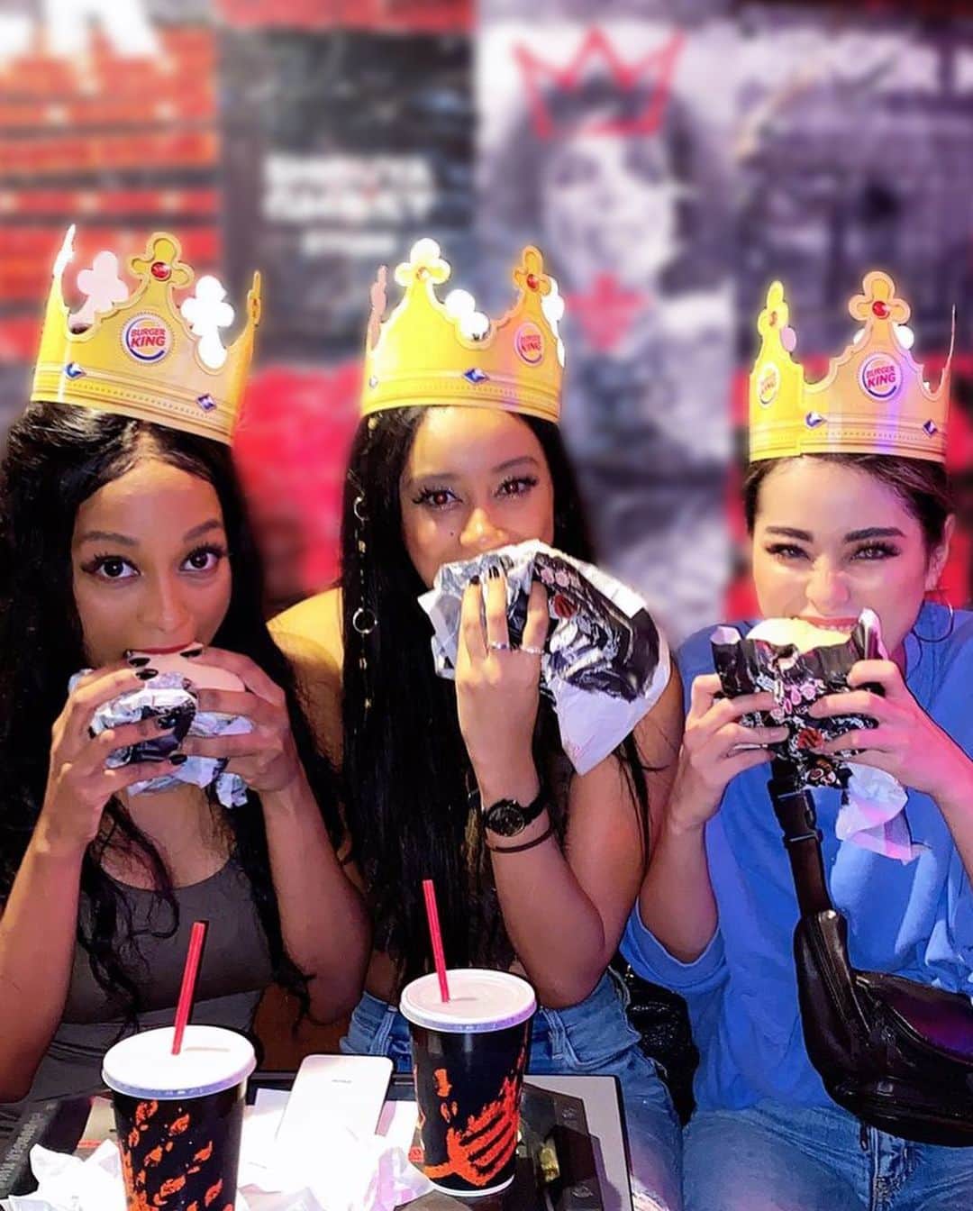 バーガーキングさんのインスタグラム写真 - (バーガーキングInstagram)「y’all out here ruling spooky season」10月31日 3時47分 - burgerking