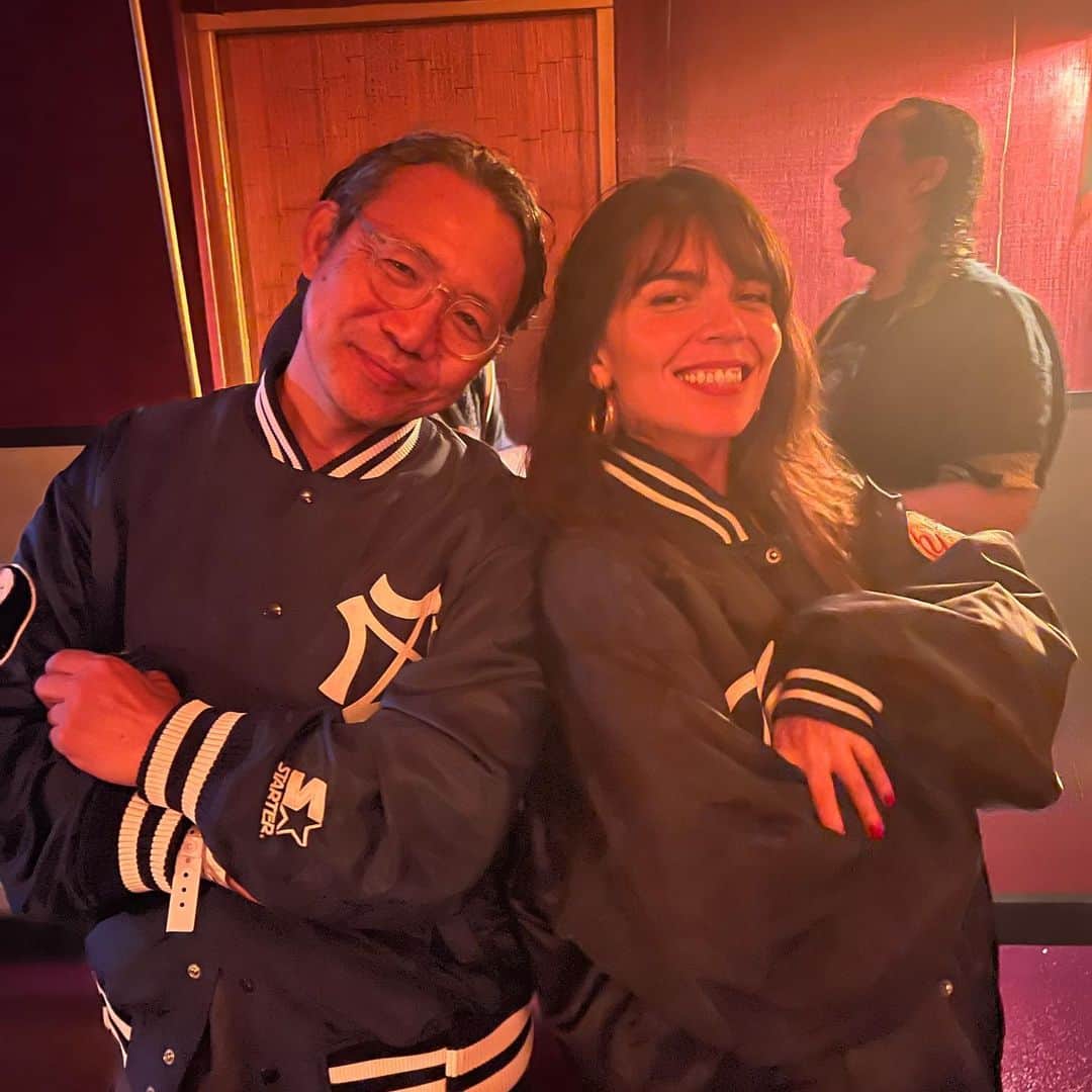 のインスタグラム：「Good Vibes, #blackweirdos」