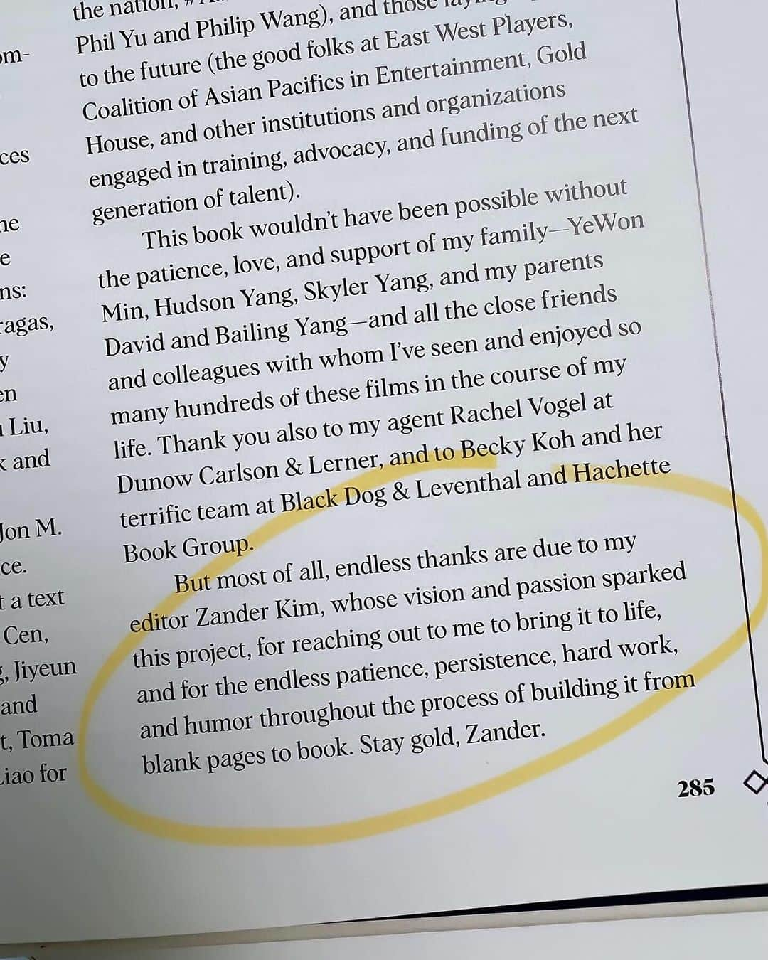 ダニエル・デイ・キムさんのインスタグラム写真 - (ダニエル・デイ・キムInstagram)「One of the best ways to take care of our future is to honor our past. This book plays an important role in doing just that.  Congratulations to all who contributed, especially @originalspin, who has been a guiding light for our community for decades. And a special shoutout to @zgkay, not only for being the visionary behind this project, but even more for being someone I’m proud to call my son. #staygold #thegoldenscreen」10月31日 4時04分 - danieldaekim