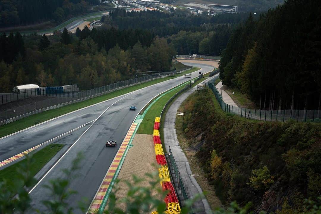 エルビス・ストイコのインスタグラム：「Thank you @daniel_buergin for these incredible images ‌ @circuit_spa_francorchamps  @rilli_racing  @sportsprototypecup  @gladys_orozco   #carracing #sportsprototypecup #spafrancorchampscircuit」