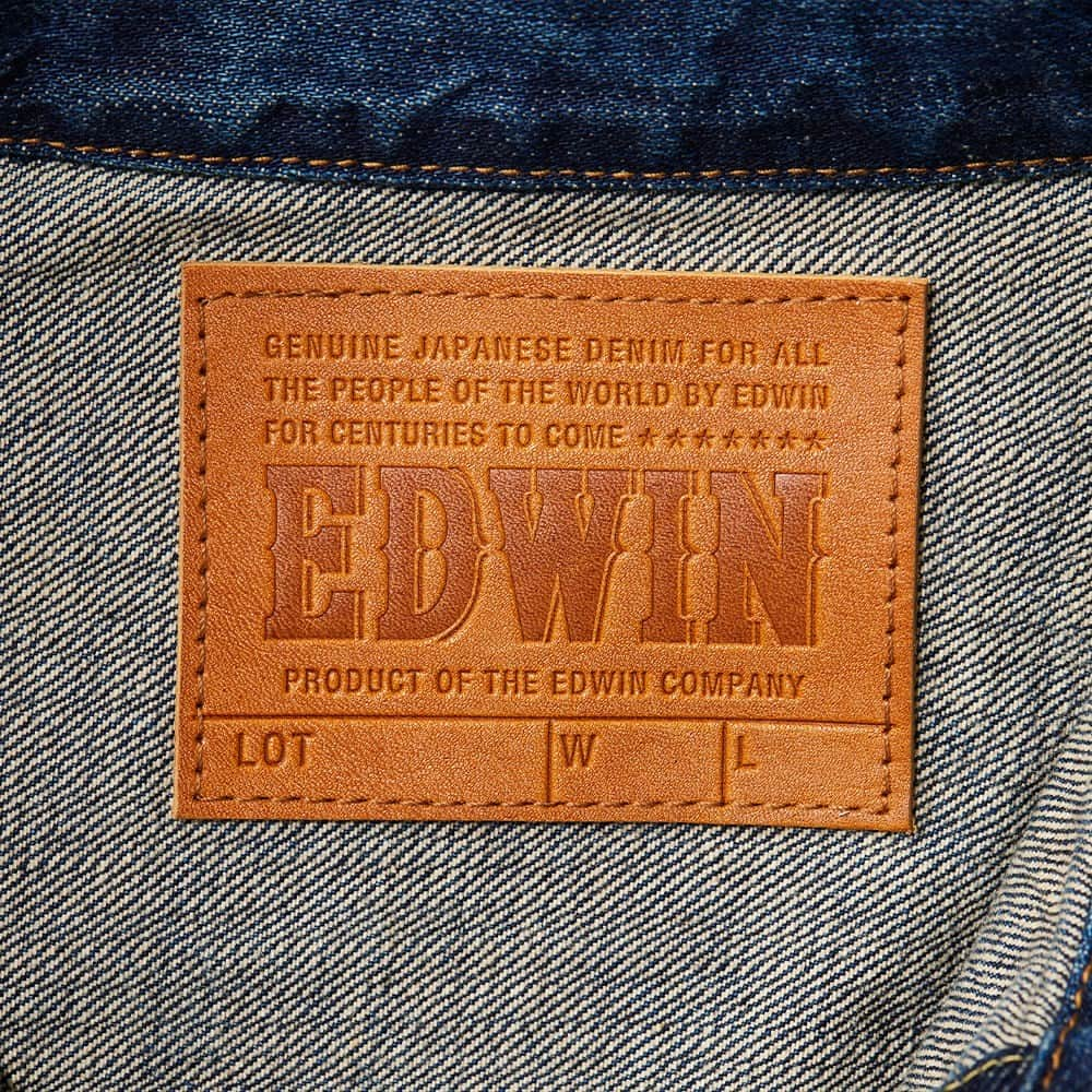 EDWINさんのインスタグラム写真 - (EDWINInstagram)「「穿きつぶせ、ヴィンテージ」 90年代を代表する品番、EDWIN505が復活。  ジーンズのコンセプトと同じく、 1950年代にインスパイアされた フィット、ディテールを再現した デニムジャケットが登場。」10月31日 7時00分 - edwin_japan