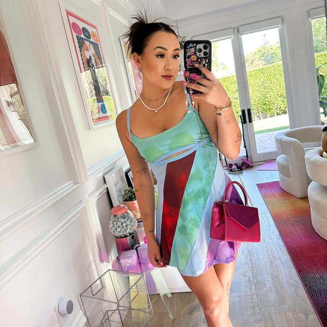 Lauren Riihimakiさんのインスタグラム写真 - (Lauren RiihimakiInstagram)「look at all these pokéboys I collected」10月31日 8時12分 - laurdiy