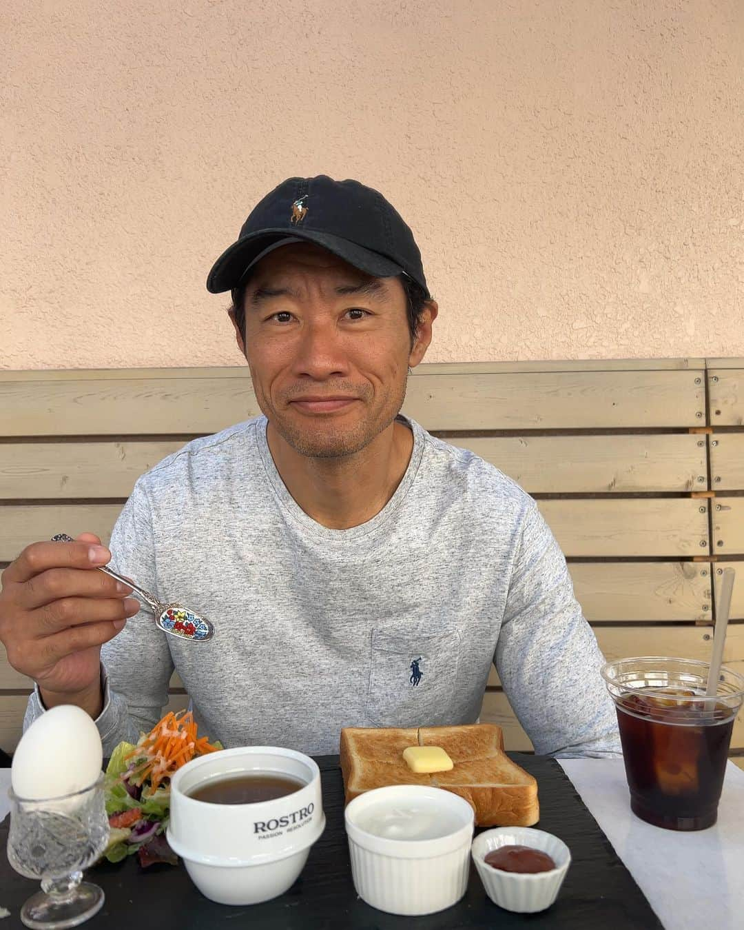 平山祐介のインスタグラム：「寝ぼけヅラモーニング☕️ #breakfast #朝食 #おはよ  #平山祐介 #yusukehirayama」