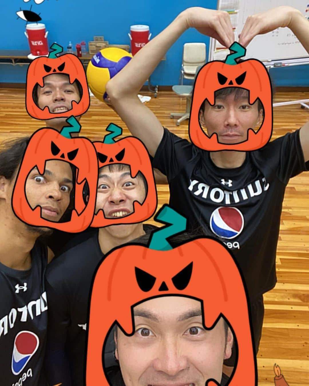 藤中謙也さんのインスタグラム写真 - (藤中謙也Instagram)「Happy Halloween🎃」10月31日 19時19分 - kenya.f_ss