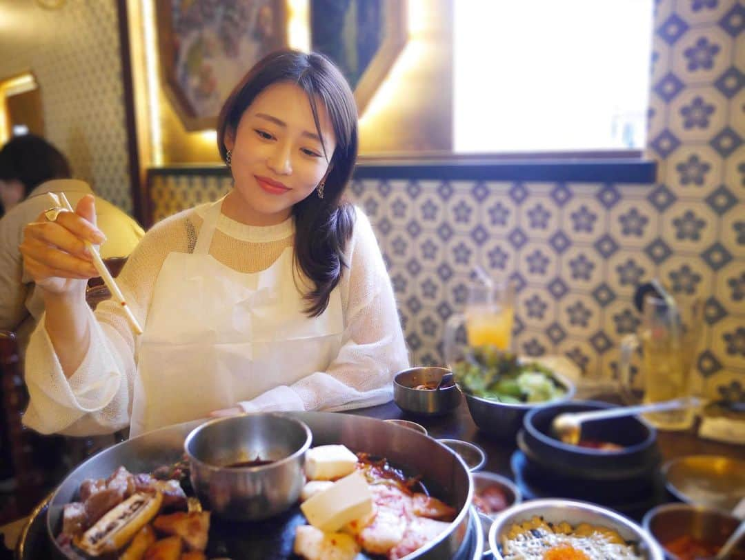 伊藤みくさんのインスタグラム写真 - (伊藤みくInstagram)「⁡ ⁡ 週8 韓国料理でも良いくらい 好きです🫶🇰🇷 ⁡ いつもパワフルで 元気くれる　@niina_pilates0827 ちゃん と❣️  ⁡ ⁡ ⁡ #韓国グルメ #韓国料理好きな人と繋がりたい  #新大久保グルメ」10月31日 19時24分 - miku90210