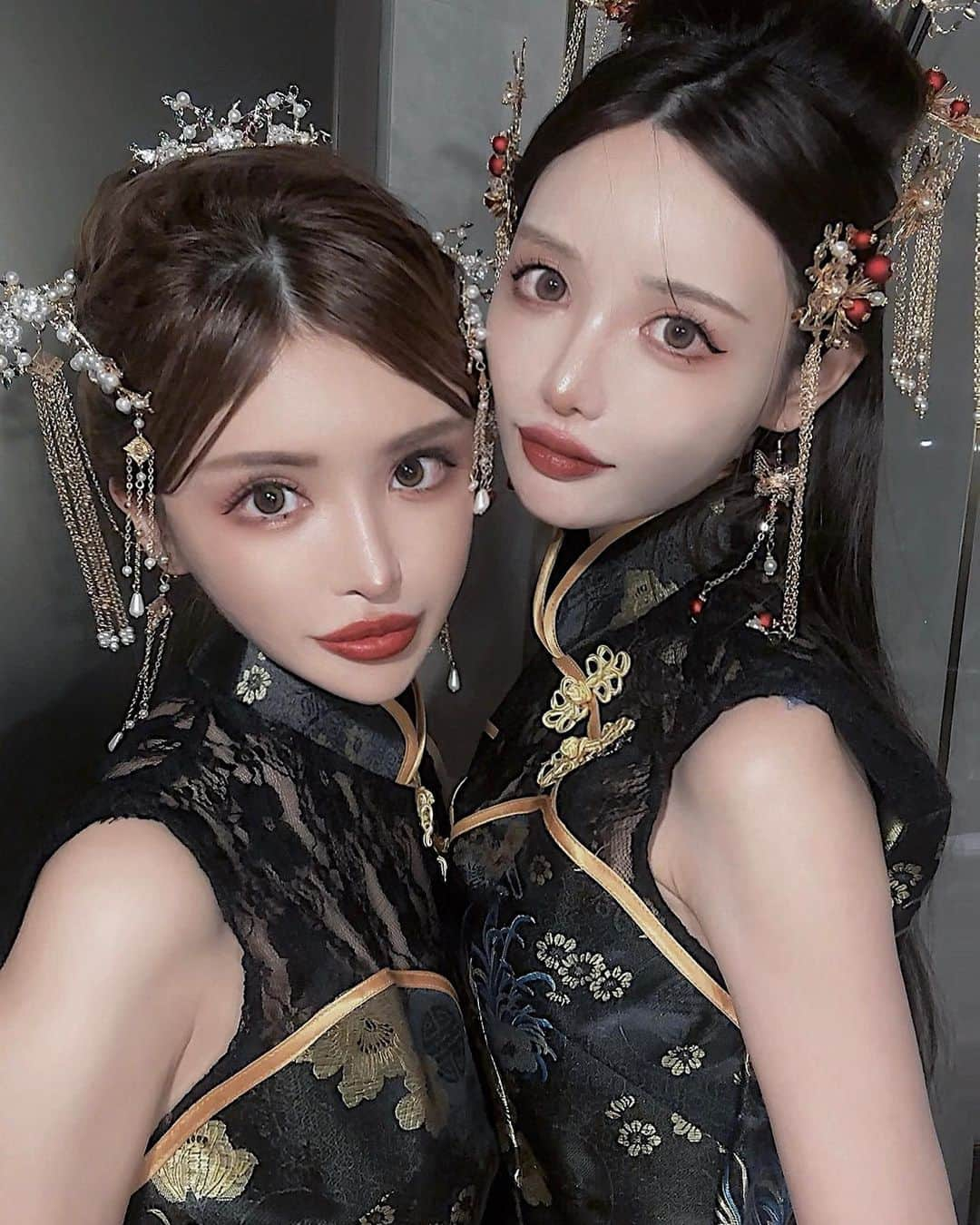 小原優花さんのインスタグラム写真 - (小原優花Instagram)「Halloween🇨🇳🖤👻 @mutoshizuka0204 💋」10月31日 20時00分 - yunkoro519