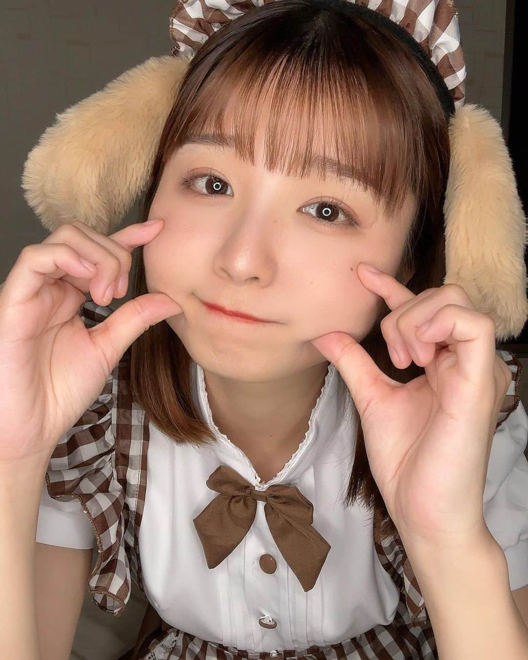 倉沢しえりさんのインスタグラム写真 - (倉沢しえりInstagram)「ご主人様どこ〜🐕🤎」10月31日 19時54分 - shieri.kurasawa.official