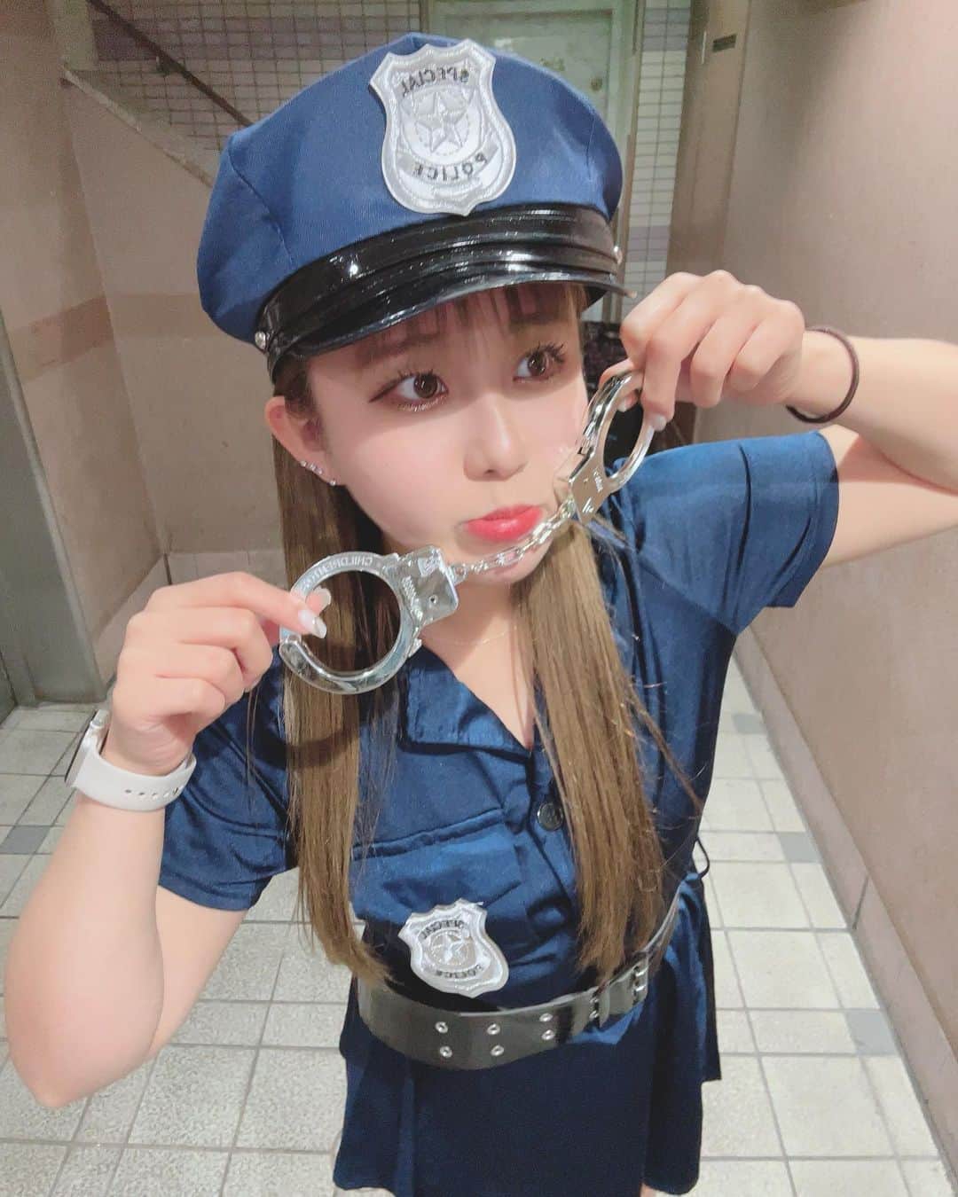 みぃらぁんのインスタグラム：「HappyHalloween❕🎃🦇🕸❤️ いっぱい撮ってもらったから載せちゃう^^（笑） 今年はいっぱい仮装出来た🤣🩷」