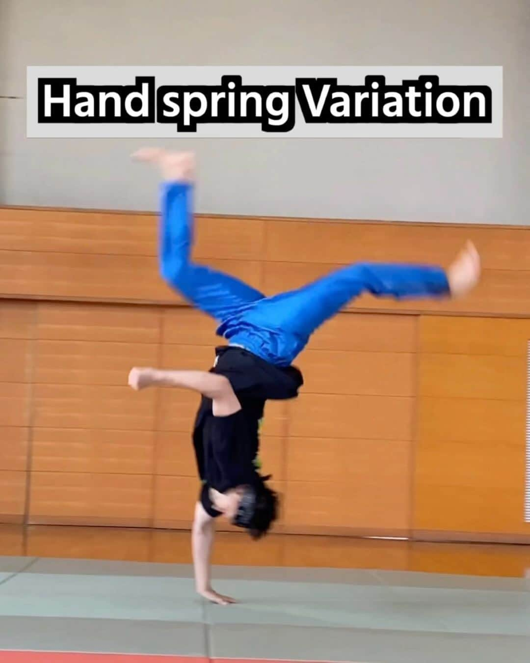 SNACK（野村直）のインスタグラム：「Handspring variation  for Beginner Let's challenge everyone!! 【 #snackskillcollection 】 ㅤㅤㅤㅤㅤㅤㅤㅤㅤㅤㅤㅤㅤ ㅤㅤㅤㅤㅤㅤㅤㅤㅤㅤㅤㅤㅤ follow me!! @bboysnack  ㅤㅤㅤㅤㅤㅤㅤㅤㅤㅤㅤㅤㅤ 1.handspring 2.handspring step out 3.handspring x 2 4.double leg handspring 5.switch handspring 6.one hand handspring 7.no hand handspring  Please storys share Do not copy & Repost ㅤㅤㅤㅤㅤㅤㅤㅤㅤㅤㅤㅤㅤ ㅤㅤㅤㅤㅤㅤㅤㅤㅤㅤㅤㅤㅤ 初心者&中級者向けの転回バリエーション みんなも是非チャレンジしてみて ㅤㅤㅤㅤㅤㅤㅤㅤㅤㅤㅤㅤㅤ ㅤㅤㅤㅤㅤㅤㅤㅤㅤㅤㅤㅤㅤ #acrobat #gymnastics #tricking #cartwheel #cartwheels #roundoff #handspring #側転 #ロンダート #転回 #片手側転 #バク転 #バク宙 #2015火 231031」