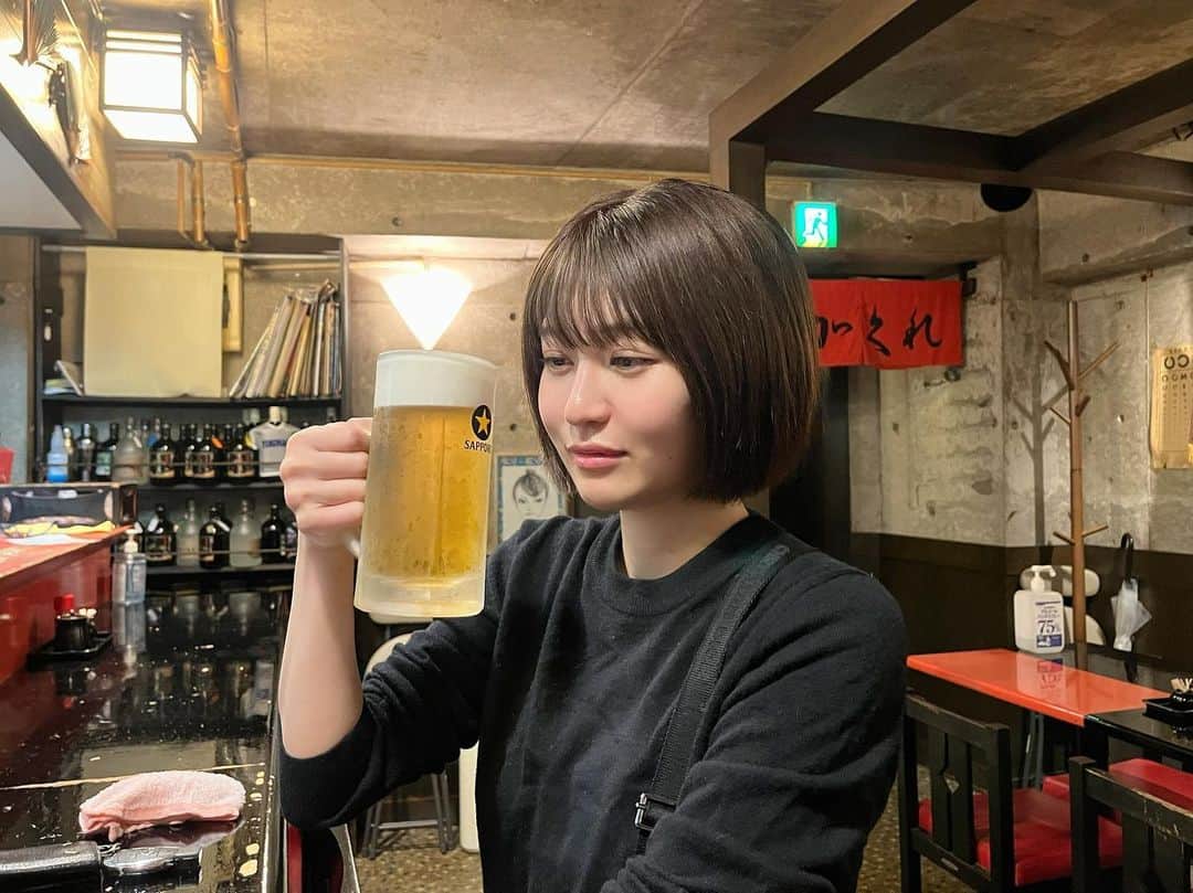 かおるやまのインスタグラム：「一番すきなお酒は何ですかー❓🤓🍂」