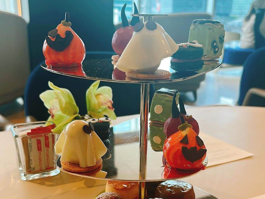 長崎望未さんのインスタグラム写真 - (長崎望未Instagram)「.  あんなちゃんとハロウィン気分満喫👻🧡🫶🏻  来月は韓国料理ぱーちー🇰🇷  ガハガハ笑いながら 気づいたら2時間が秒で過ぎてた😂👌🏻  みなさんハッピーハロウィン🎃  #ハロウィン #Halloween」10月31日 20時27分 - nozomi.nagasaki