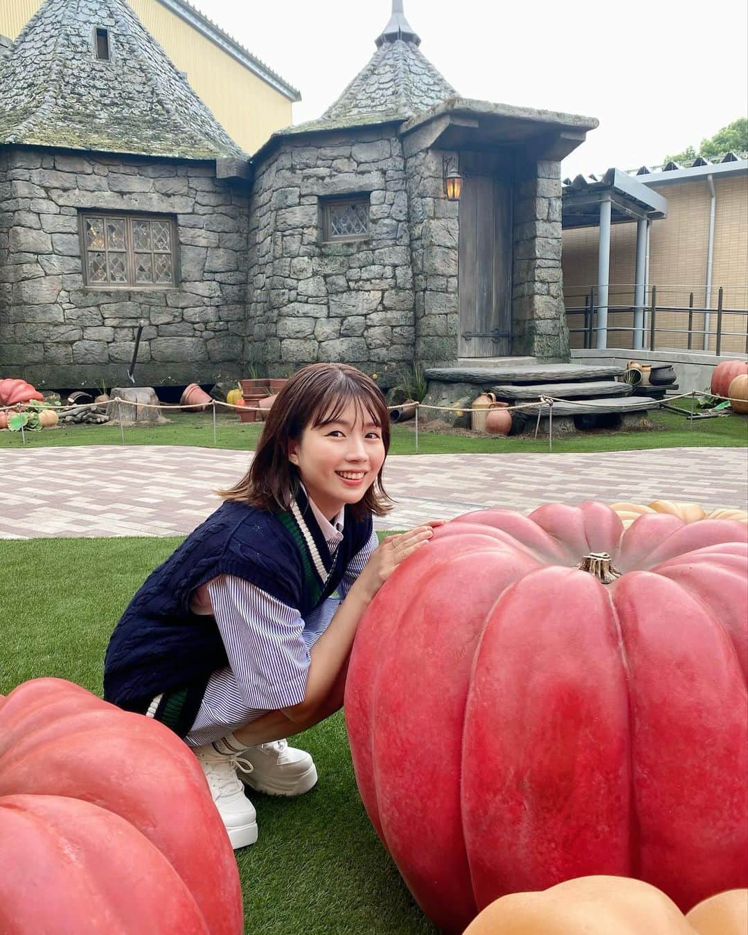 田中萌のインスタグラム：「* Happy Halloween🎃 いつかのかぼちゃと👻  このあとよる9時〜#アベプラ です🥳  #happyhalloween#halloween#ハロウィン#かぼちゃ#🎃」