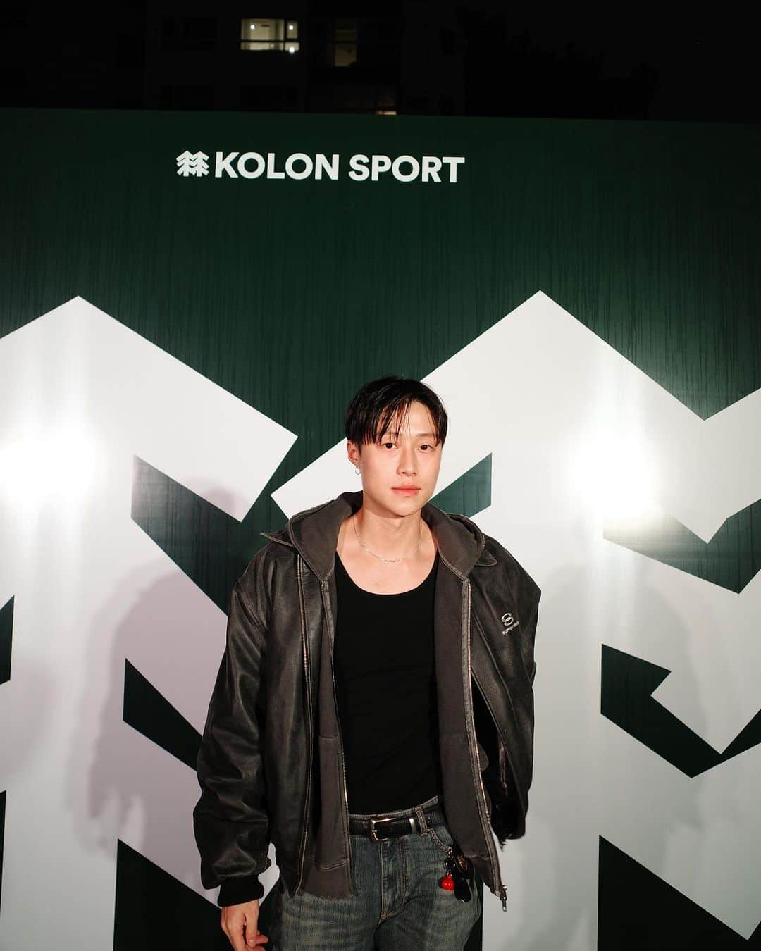 イギョムさんのインスタグラム写真 - (イギョムInstagram)「@_kolonsport 50th birthday🔥 벌스데이 전문 이경민이 코오롱의 50주년 기념일 축하하기!!」10月31日 20時34分 - ekyooooooom