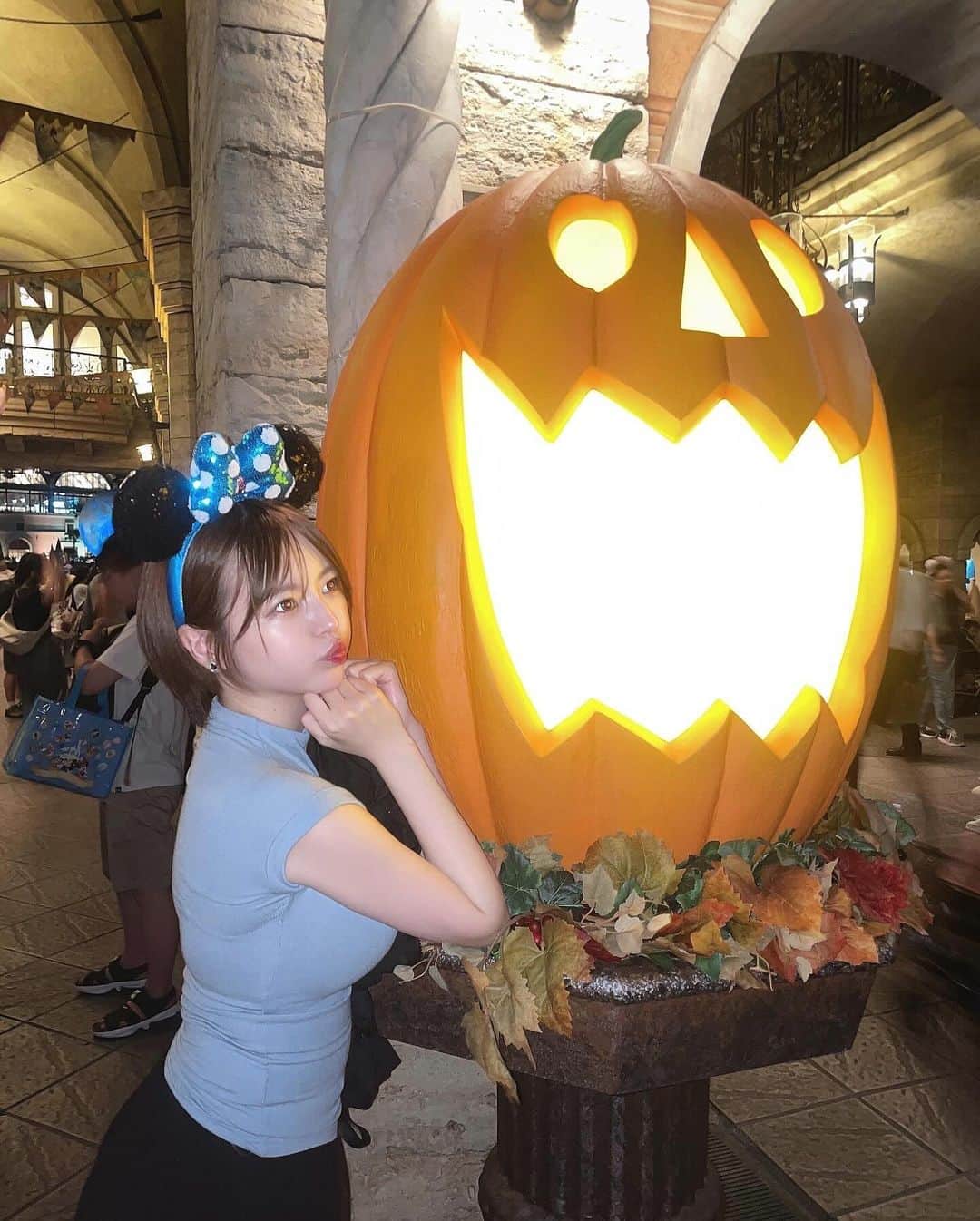 小森ほたるのインスタグラム：「Happy Halloween🎃💕  【告知】11月1日（水） フジテレビ「ぽかぽか」11:50～13:50に少し出演します！📺 是非見つけてみてください！👀♫」