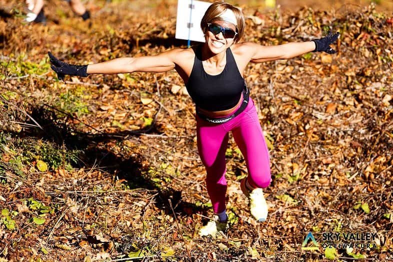 Natsuki（ナツキ）さんのインスタグラム写真 - (Natsuki（ナツキ）Instagram)「⛰️🍂 10/14... SKY VALLEY OZEIWAKURA🏃  傾斜45°の登り🤣  登り終わって 疲れ切ってるところも 撮られてた😅🤣😅💦  まぢで、 良いトレーニング⛰️✌🏾  #バーティカル #トレイルランニング #トレラン #尾瀬 #尾瀬岩鞍バーティカルキロメーター  #尾瀬岩鞍 #skyvalleyozeiwakura  #trailrunning  #training #workout #arcteryx」10月31日 20時39分 - natsukiii78