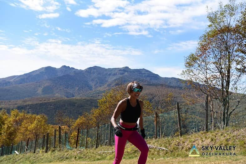 Natsuki（ナツキ）さんのインスタグラム写真 - (Natsuki（ナツキ）Instagram)「⛰️🍂 10/14... SKY VALLEY OZEIWAKURA🏃  傾斜45°の登り🤣  登り終わって 疲れ切ってるところも 撮られてた😅🤣😅💦  まぢで、 良いトレーニング⛰️✌🏾  #バーティカル #トレイルランニング #トレラン #尾瀬 #尾瀬岩鞍バーティカルキロメーター  #尾瀬岩鞍 #skyvalleyozeiwakura  #trailrunning  #training #workout #arcteryx」10月31日 20時39分 - natsukiii78